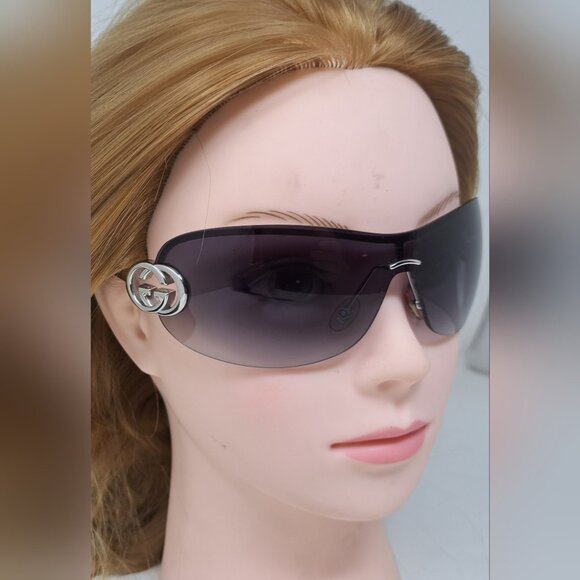 Gucci Women\'s Sunglasses Vintage Y2K Shield Wrap Silver Purple Gradient GG2773/S